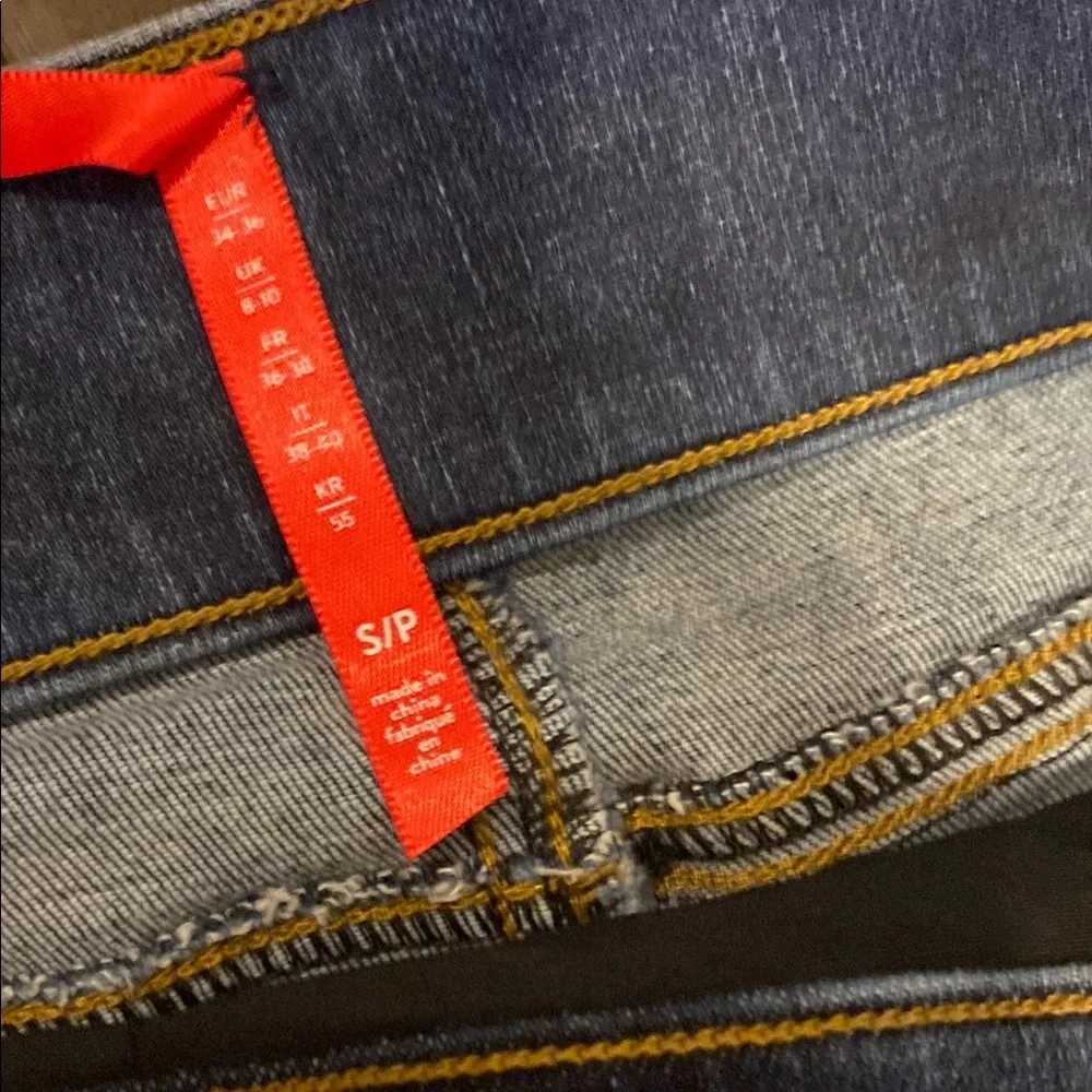 SPANX built shaping